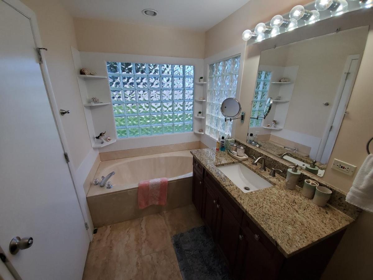 Beautiful Spacious And Luxury Delray Beach House! Near The Beach! Екстериор снимка